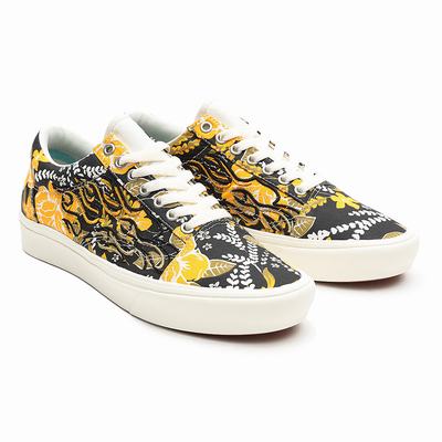 Tenis Vans Flame Embroidery ComfyCush Old Skool Mujer Negras/Amarillo | CO678349